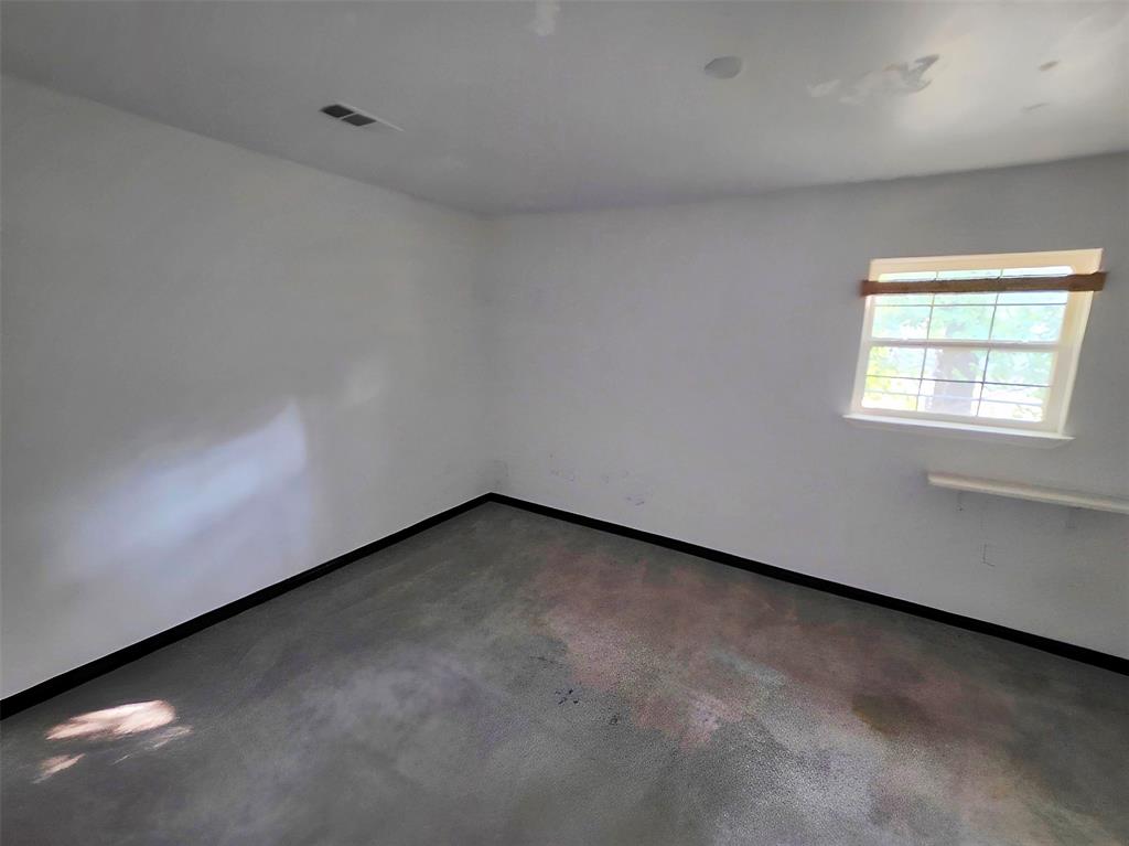 2914 Carpenter Avenue, Dallas, TX 75215