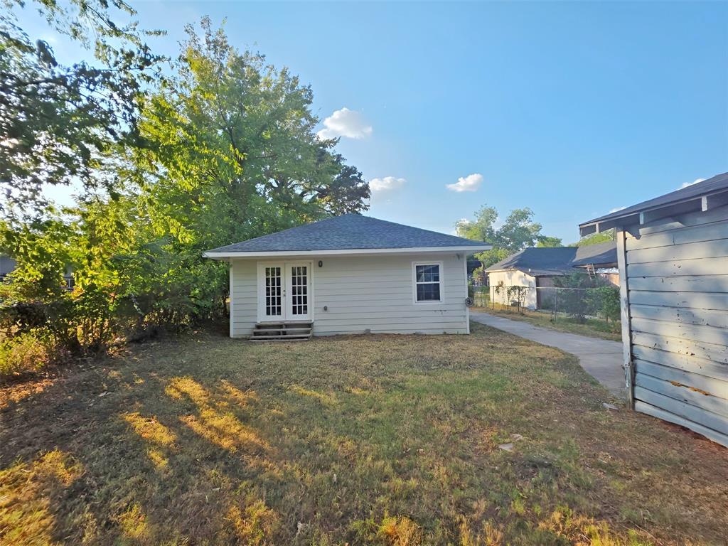 2914 Carpenter Avenue, Dallas, TX 75215