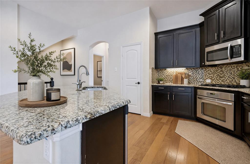 6434 Love Drive, Irving, TX 75039