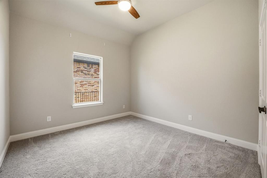 1038 Mickelson Drive, Granbury, TX 76048