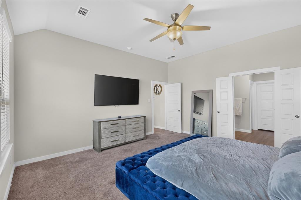 640 Medinah Road, Red Oak, TX 75154