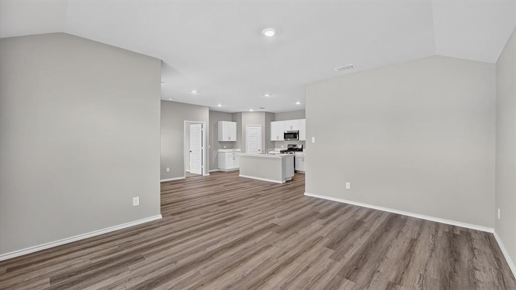 728 SMART STRIKE Trail, Granbury, TX 76049