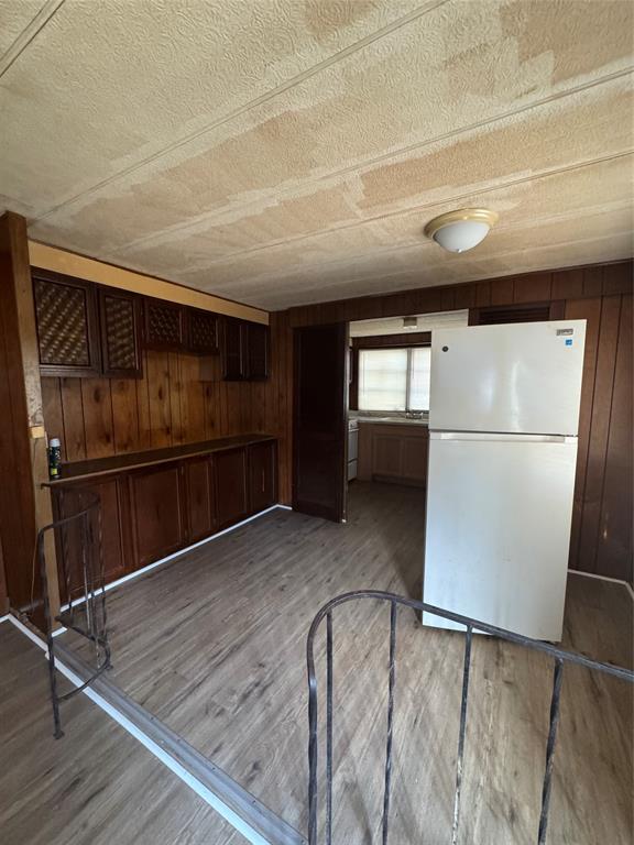 106 Saddle Horn Drive, Hewitt, TX 76643