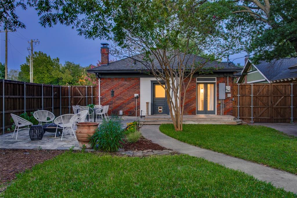 635 N Montclair Avenue, Dallas, TX 75208