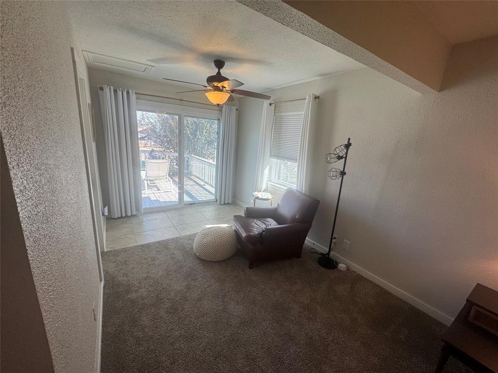 Sitting area in primary bedroom