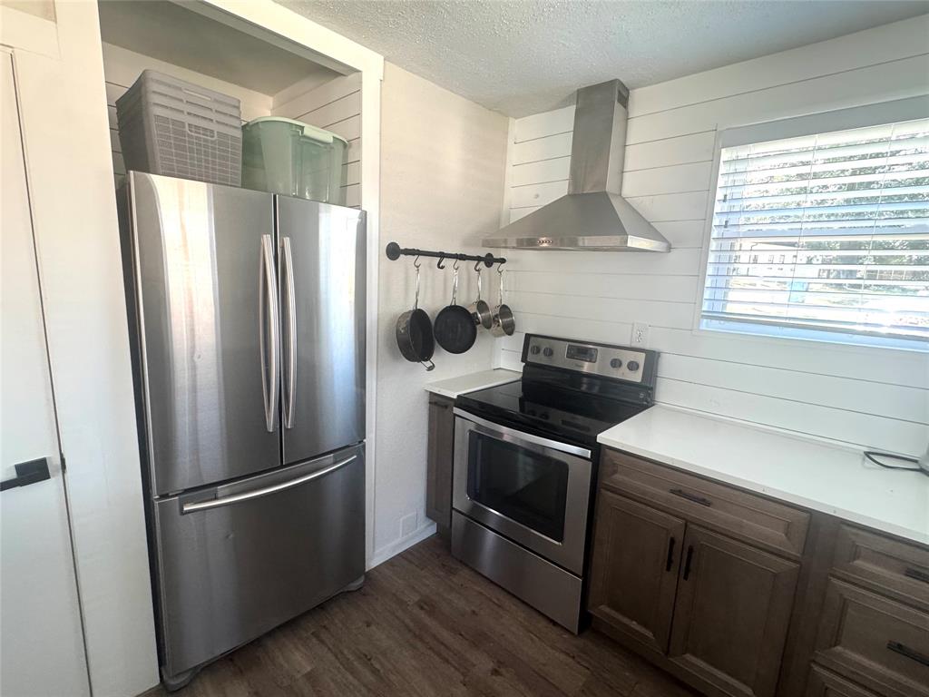 183 Seaside Drive, Gun Barrel City, TX 75156