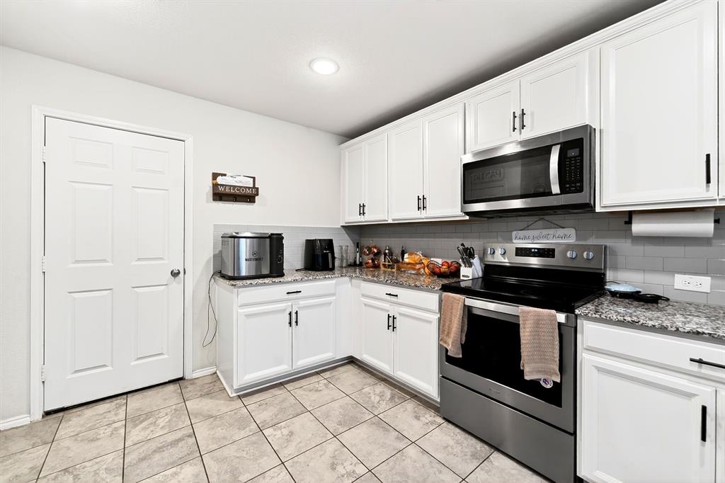 1720 Ackerly Drive, Forney, TX 75126