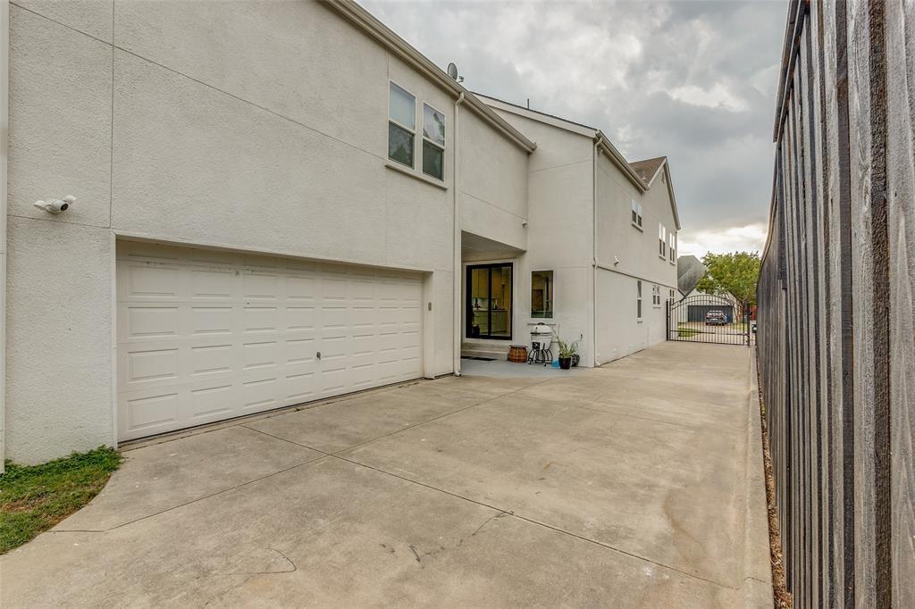 6331 Lakeshore Drive, Dallas, TX 75214