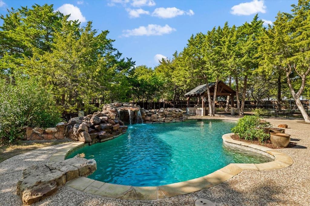 6040 Chapman Ridge Drive, Midlothian, TX 76065