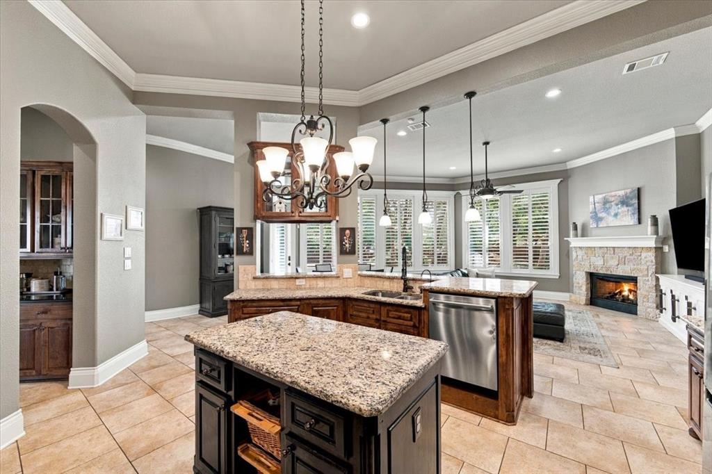 6040 Chapman Ridge Drive, Midlothian, TX 76065