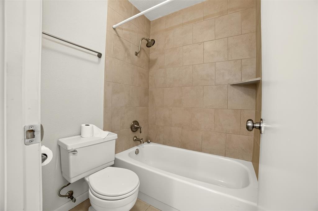 5335 Bent Tree Forest Drive, #213, Dallas, TX 75248