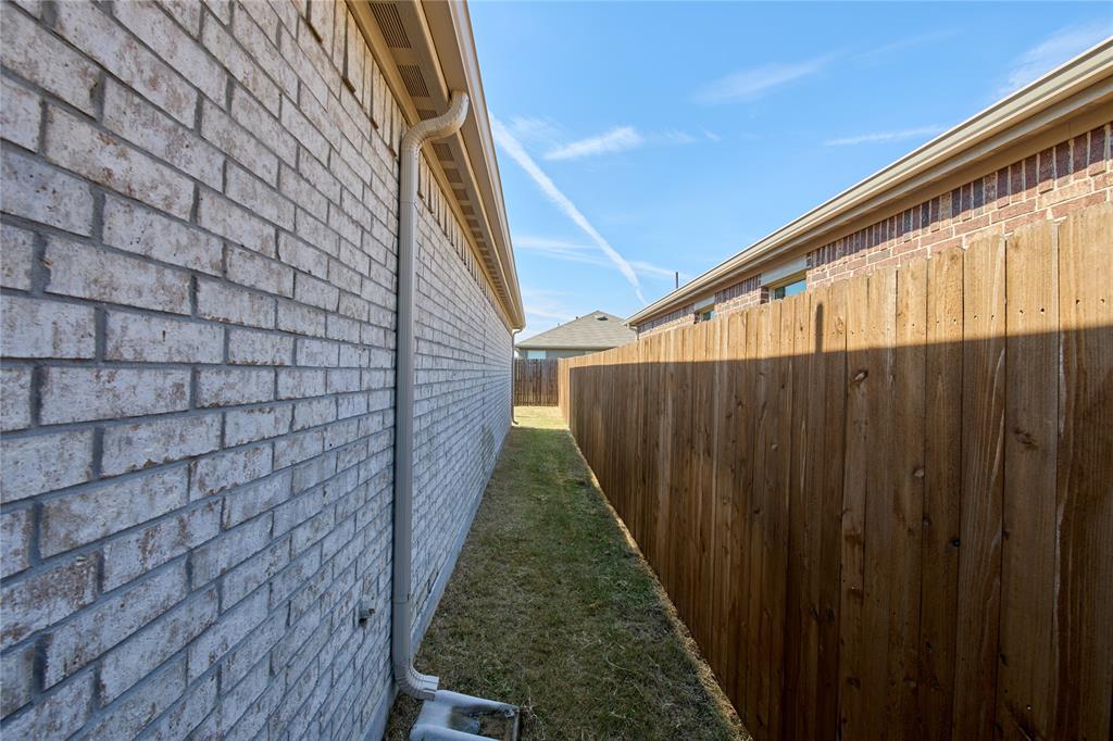 3966 Condor Drive, Crandall, TX 75114
