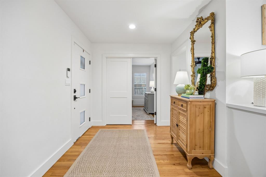 9924 Parkford Drive, Dallas, TX 75238