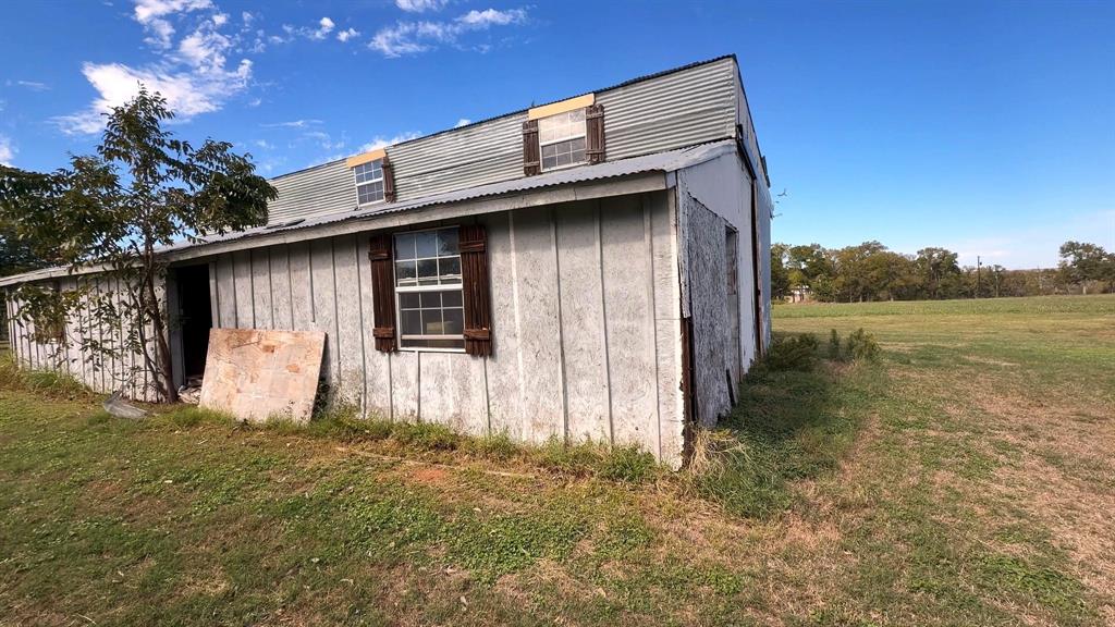 451 E Rocket Road, Lorena, TX 76655