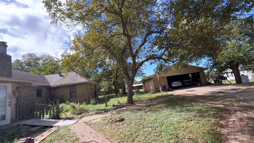 451 E Rocket Road, Lorena, TX 76655 451 E Rocket Road, Lorena, TX 76655