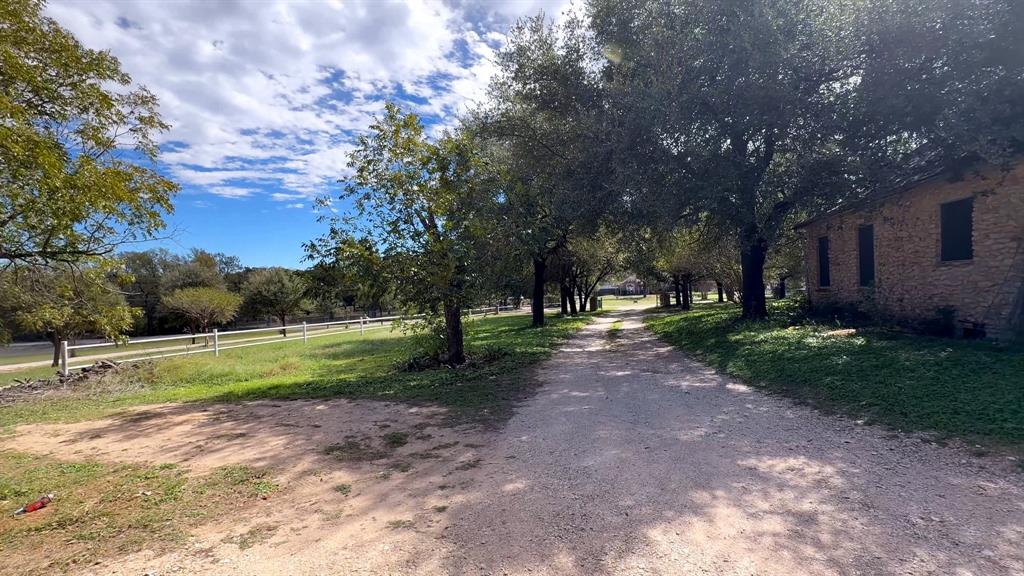 451 E Rocket Road, Lorena, TX 76655 451 E Rocket Road, Lorena, TX 76655