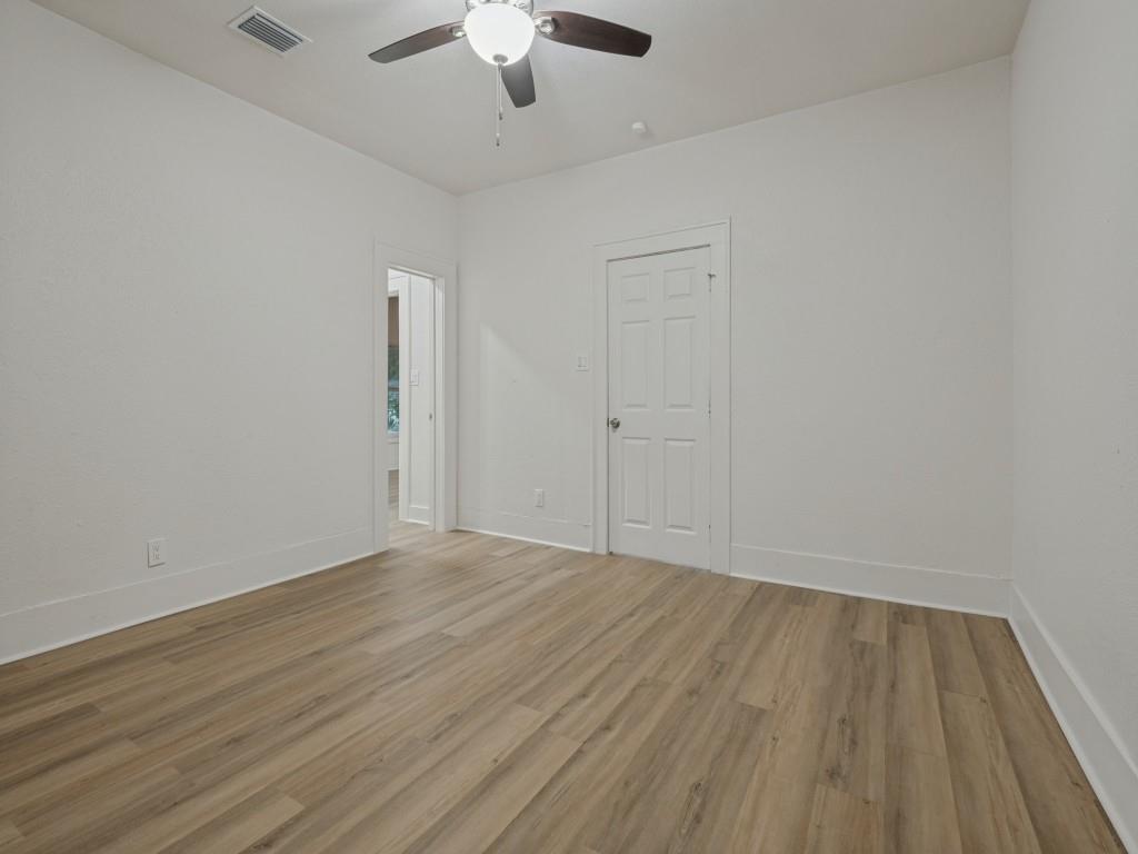 2707 Lenway Street, Dallas, TX 75215