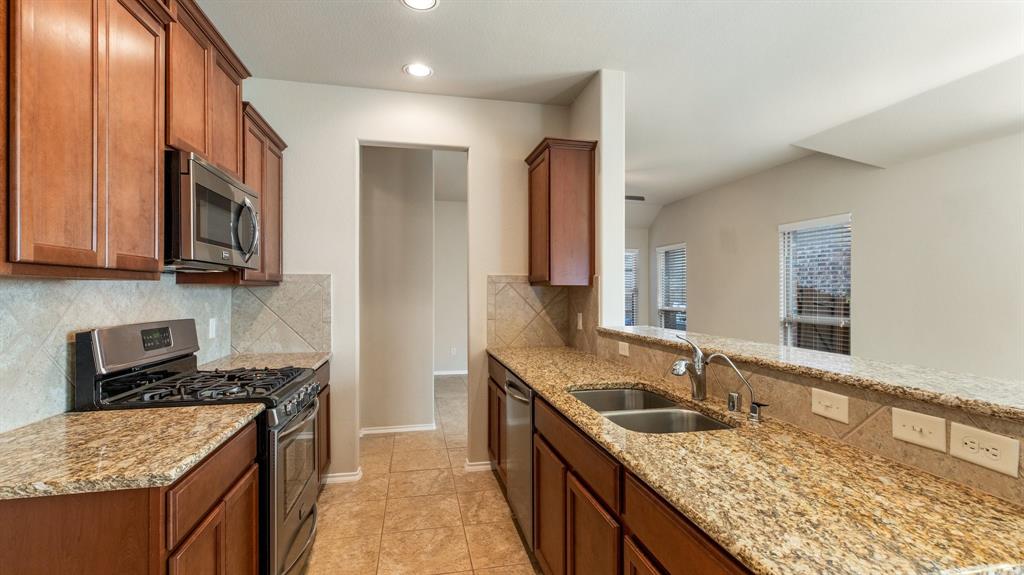 9925 Pronghorn Road, McKinney, TX 75071