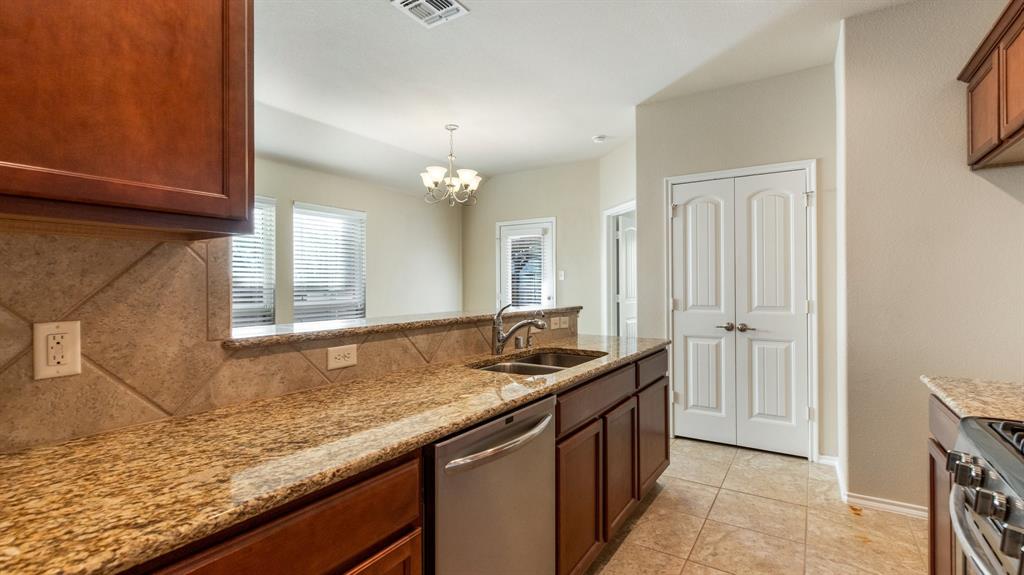 9925 Pronghorn Road, McKinney, TX 75071