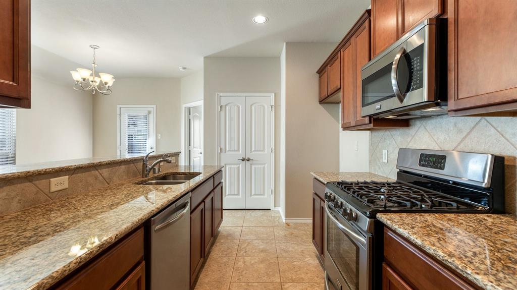 9925 Pronghorn Road, McKinney, TX 75071