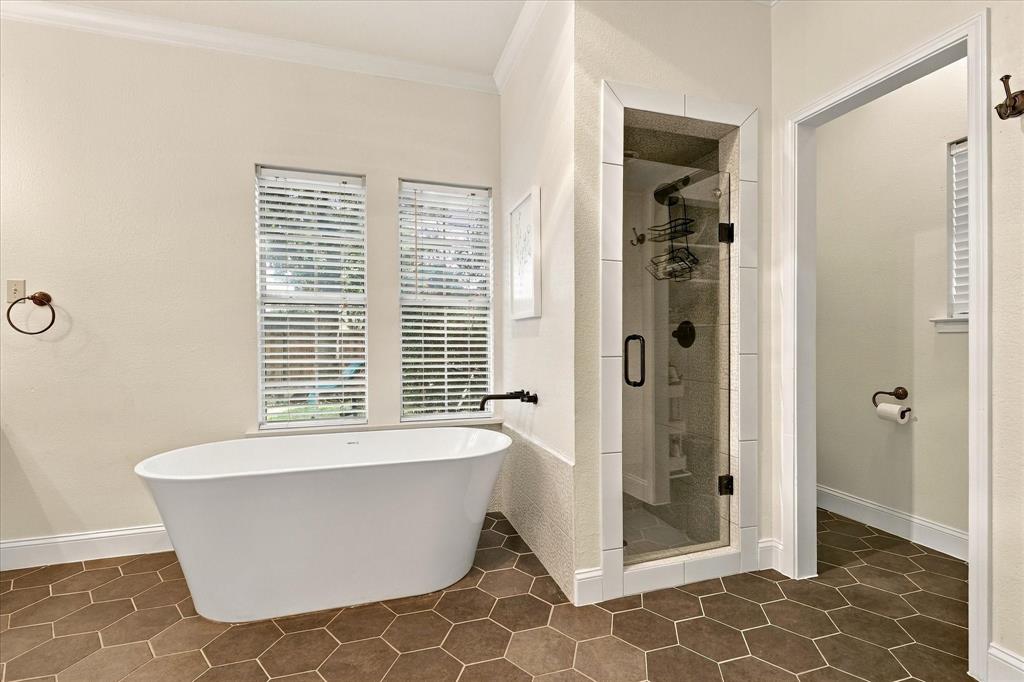 142 Whispering Hills Drive, Coppell, TX 75019