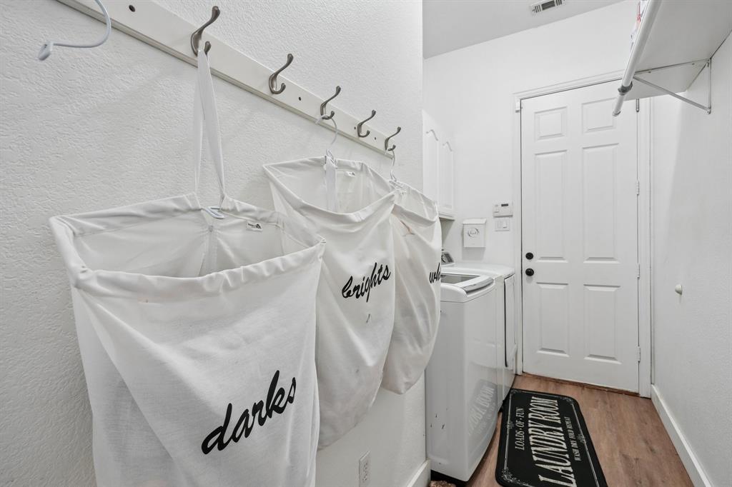 4405 Meadowcove Drive, Rowlett, TX 75088