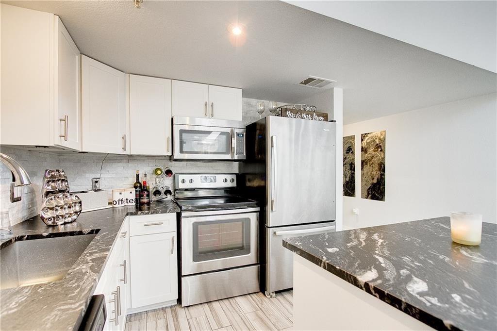 5111 Manett Street, #203, Dallas, TX 75206