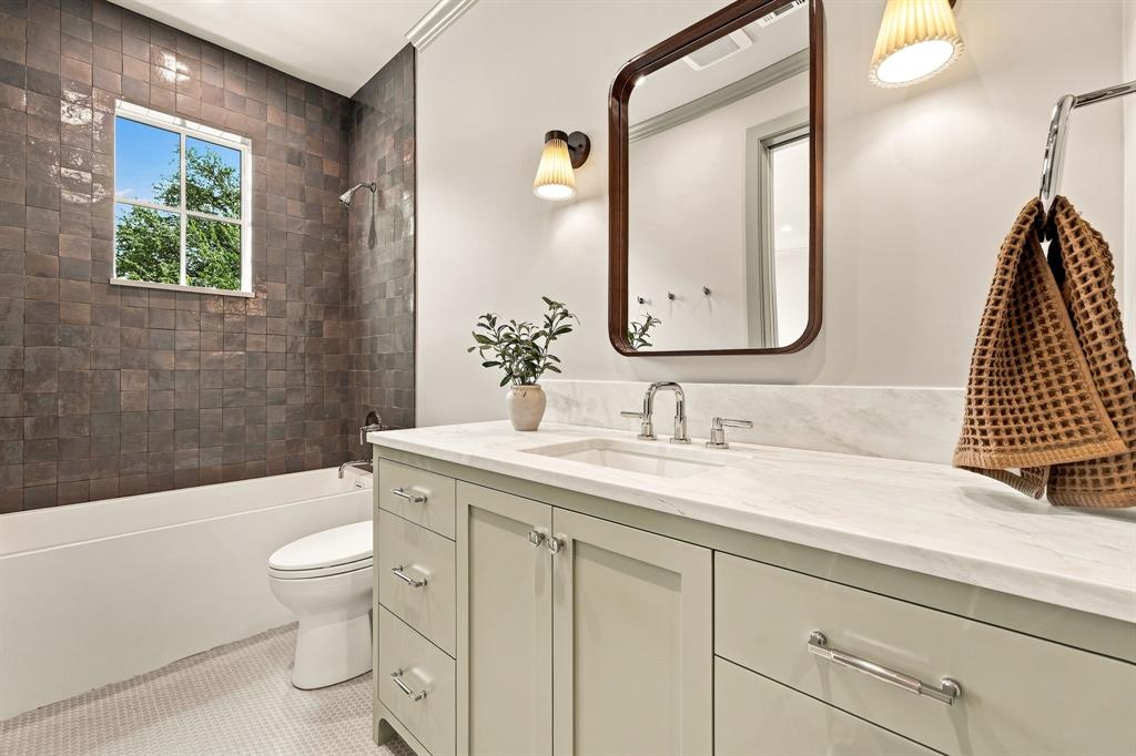 6526 Woodland Drive, Dallas, TX 75225