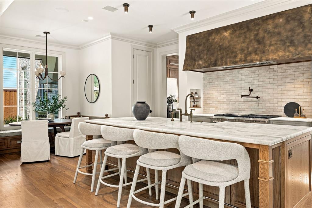 6526 Woodland Drive, Dallas, TX 75225
