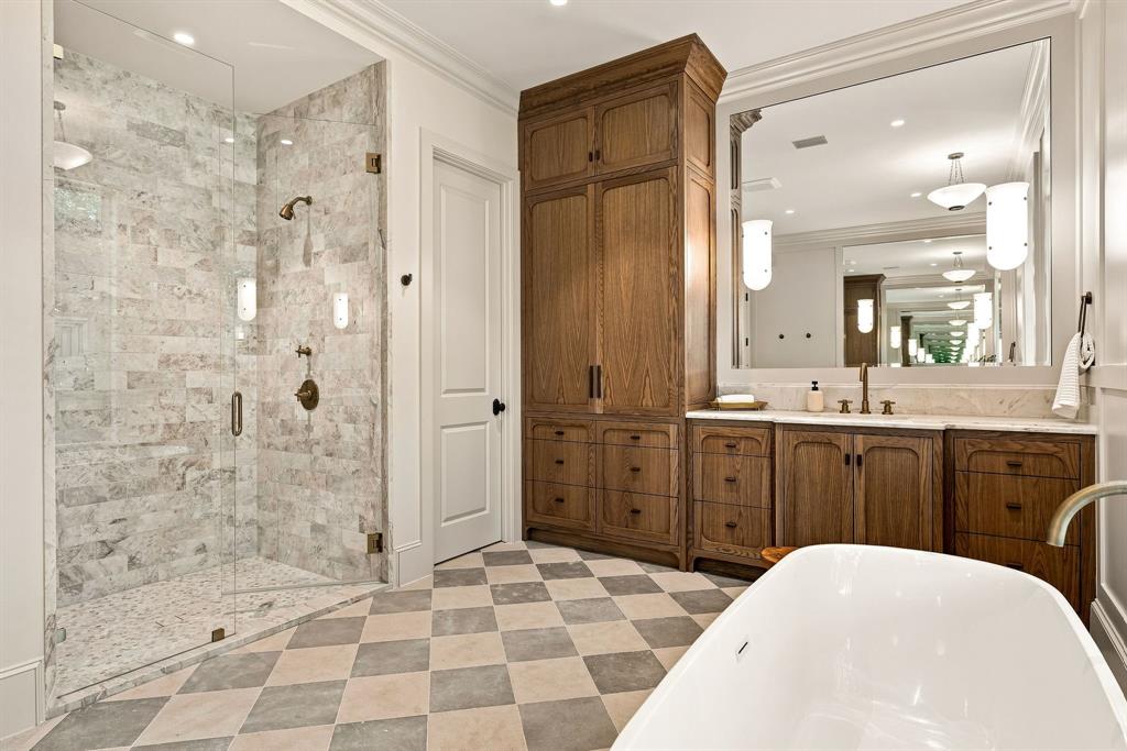 6526 Woodland Drive, Dallas, TX 75225