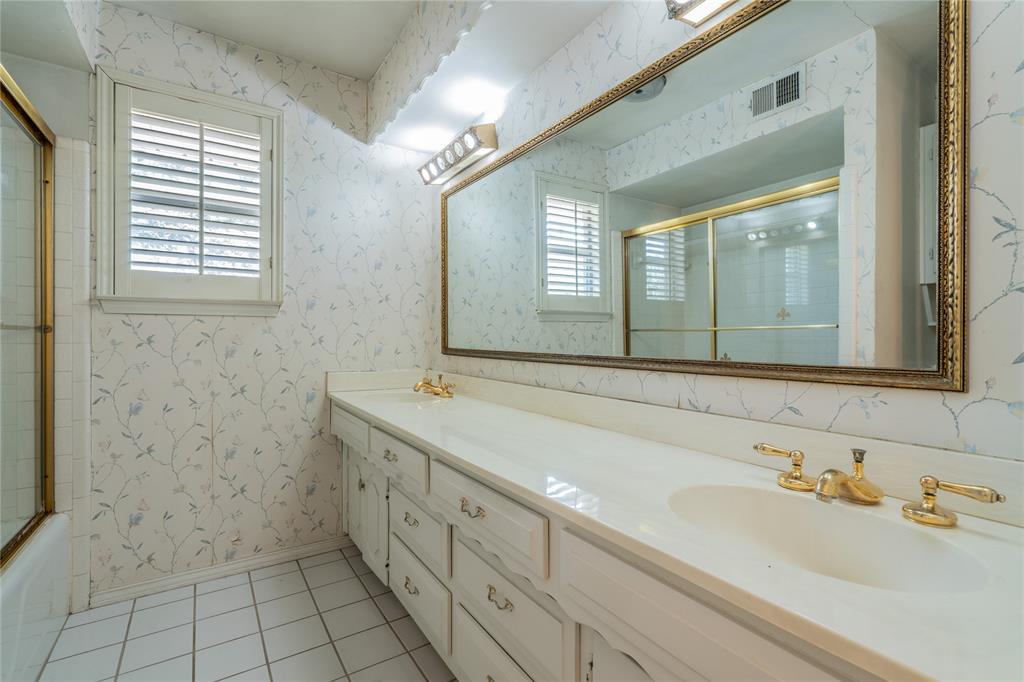 7008 Leameadow Drive, Dallas, TX 75248