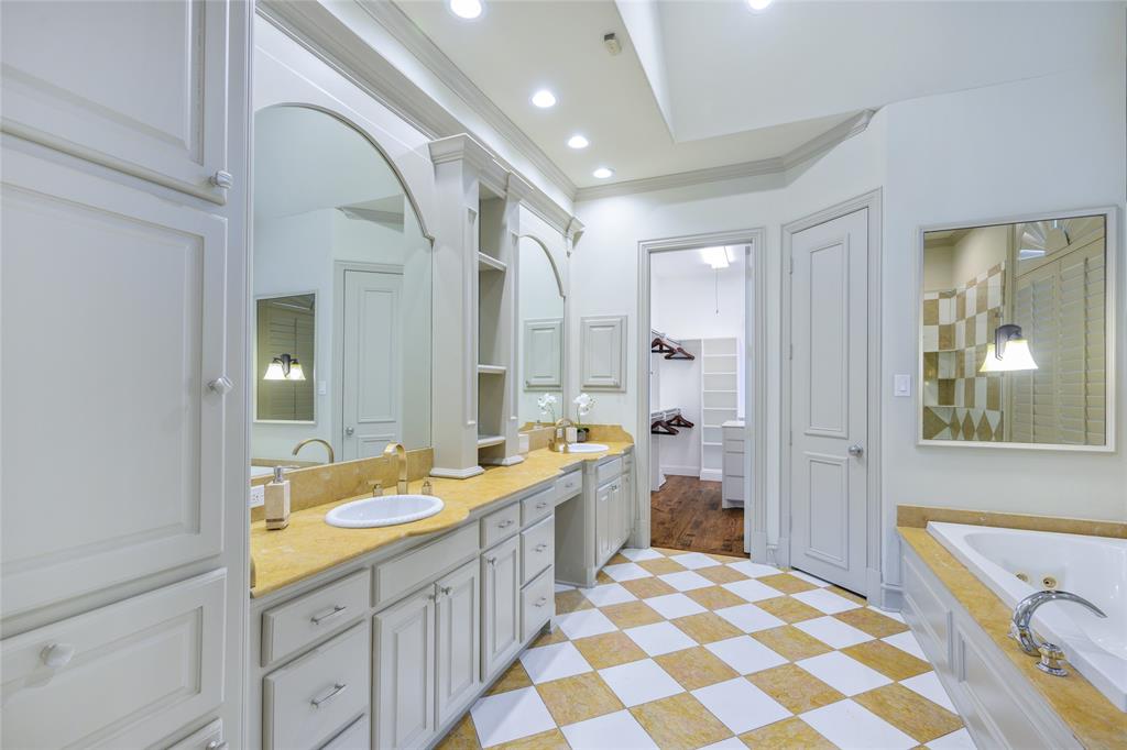 5624 Gillum Drive, Plano, TX 75093