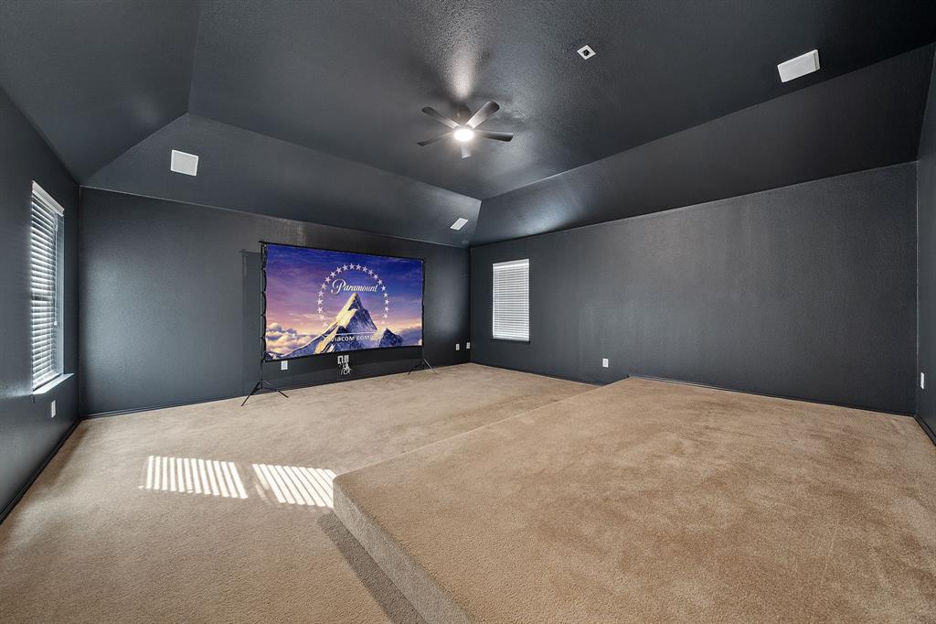 904 Amherst Drive, DeSoto, TX 75115