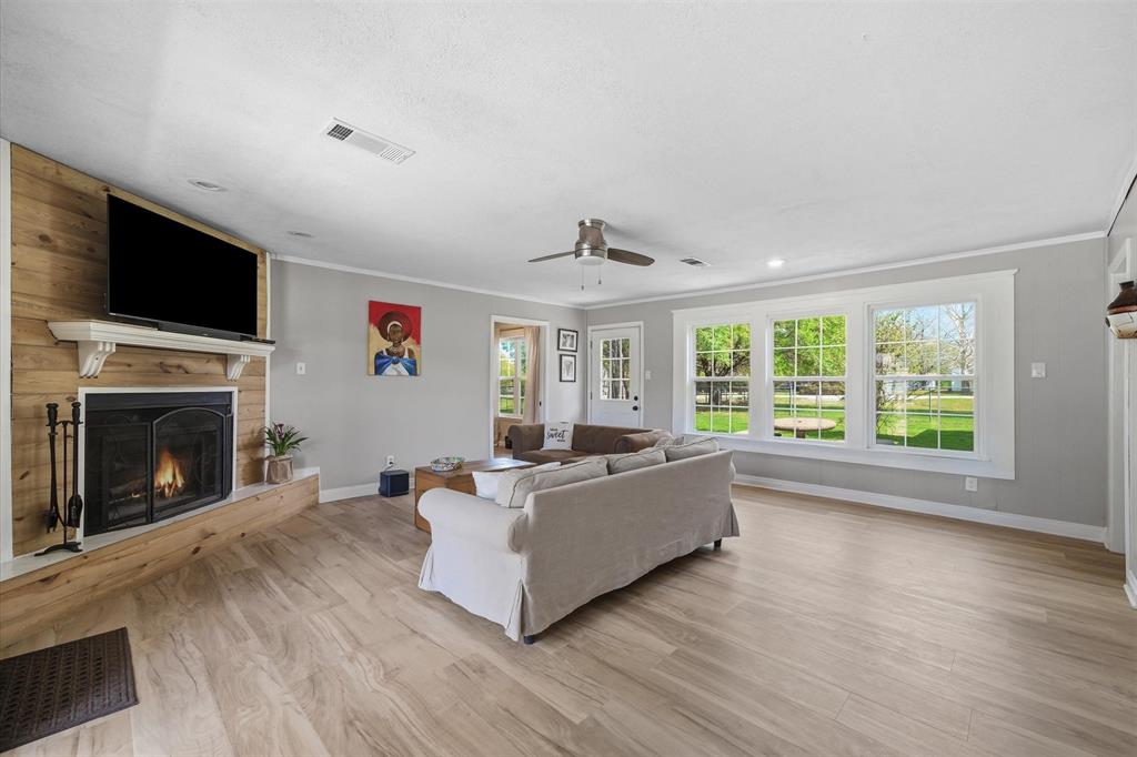 7142 S Fm 148, Kaufman, TX 75142