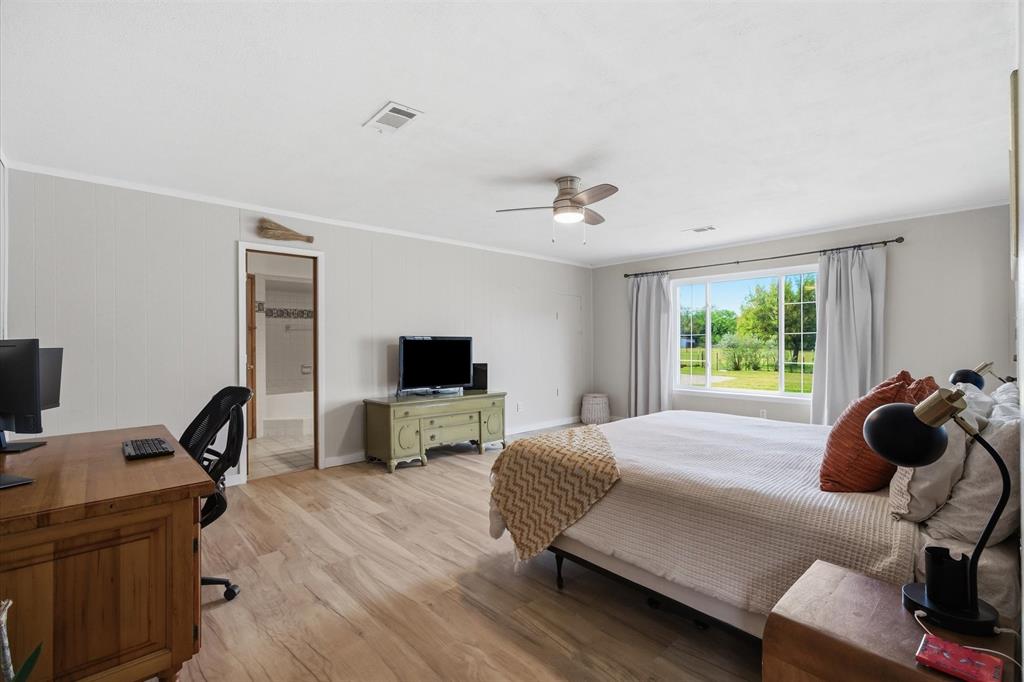 7142 S Fm 148, Kaufman, TX 75142