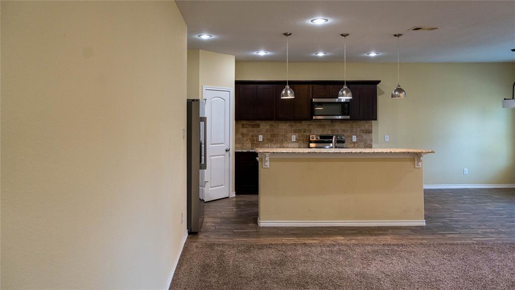 2701 Easter Avenue, Dallas, TX 75216