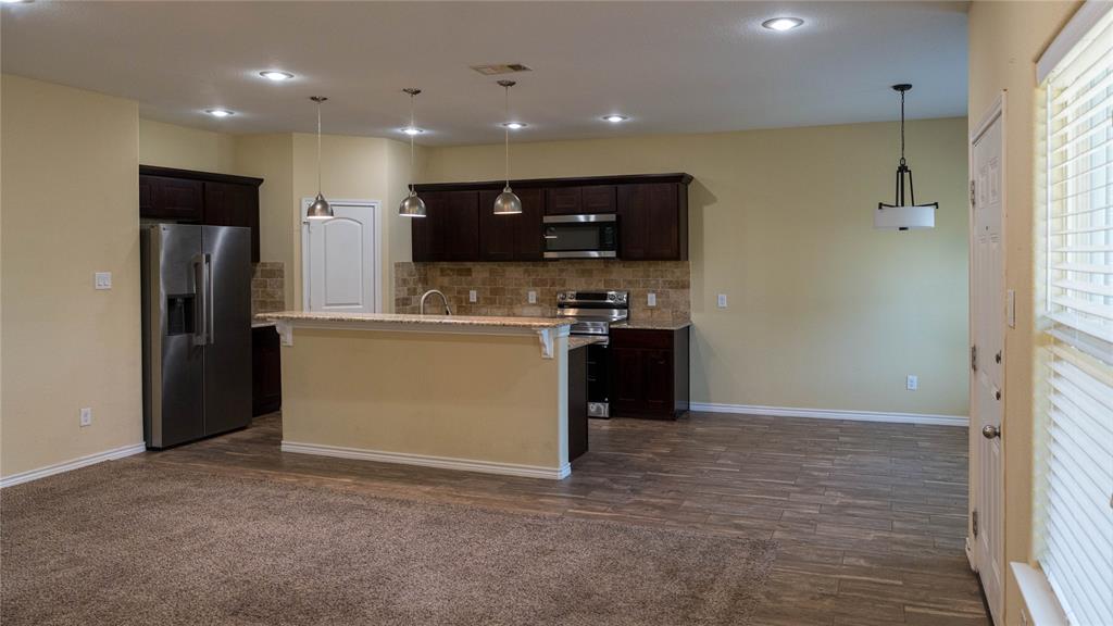 2701 Easter Avenue, Dallas, TX 75216