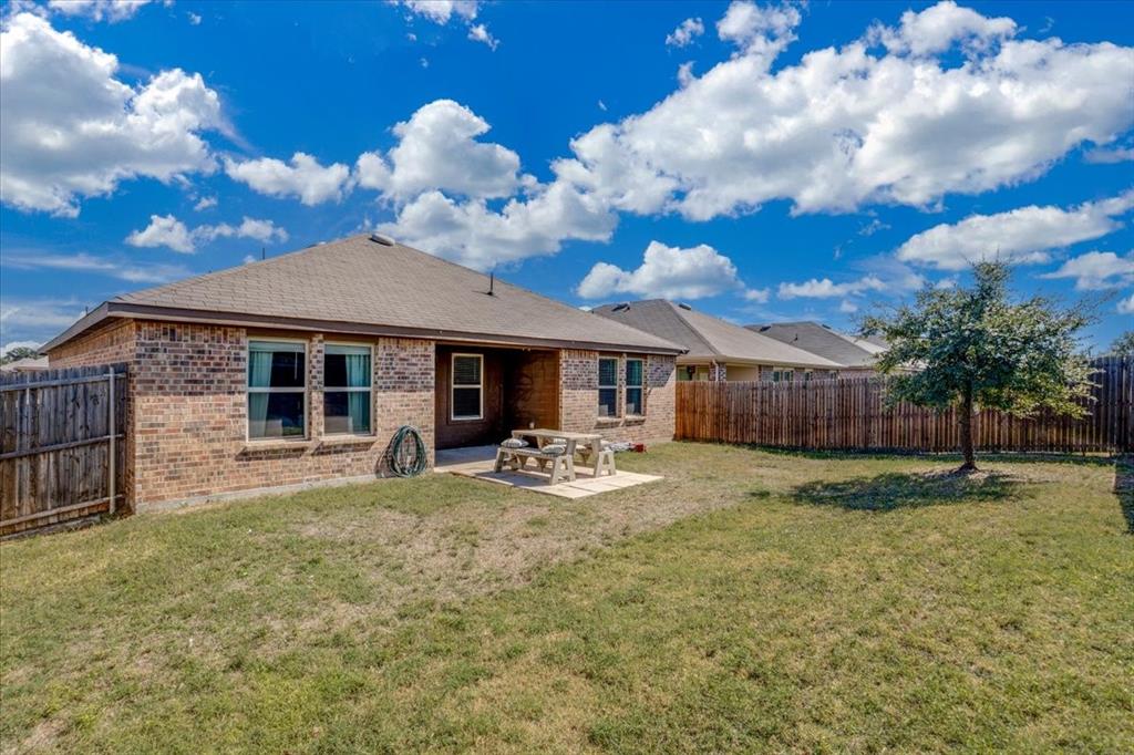 121 Stovall Lane, Caddo Mills, TX 75135