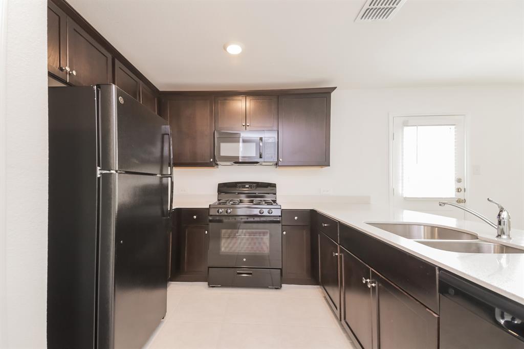 2955 Wallace Wells Court, Crandall, TX 75114
