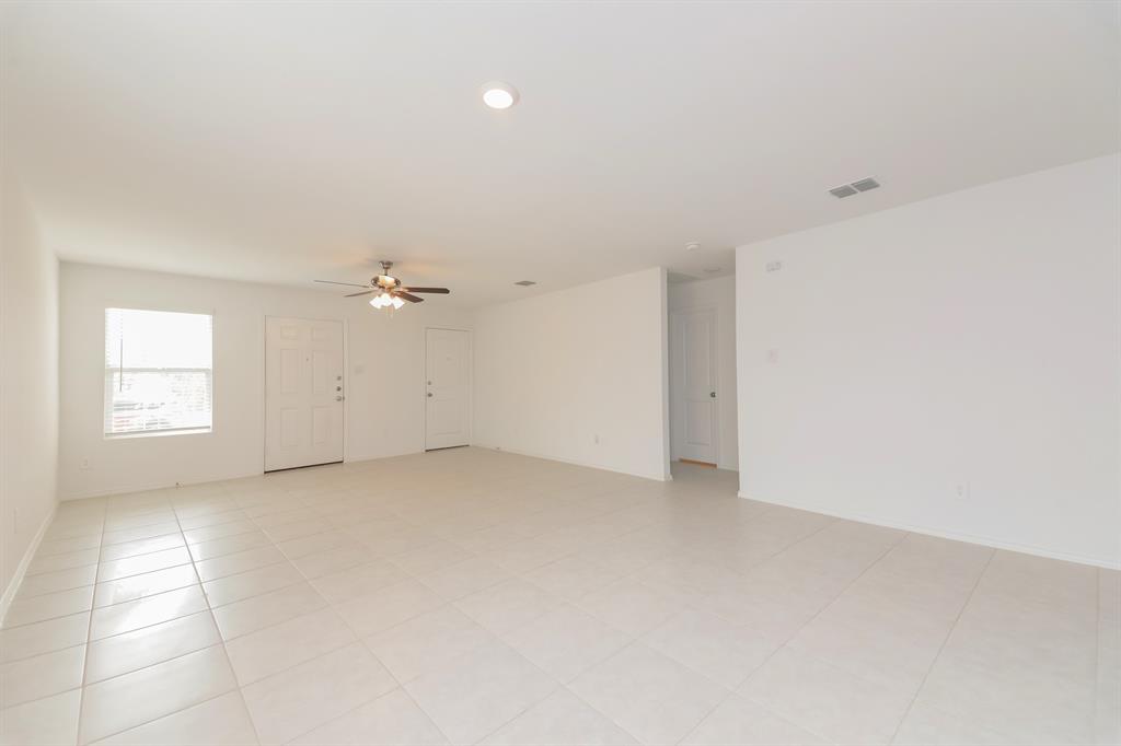2955 Wallace Wells Court, Crandall, TX 75114