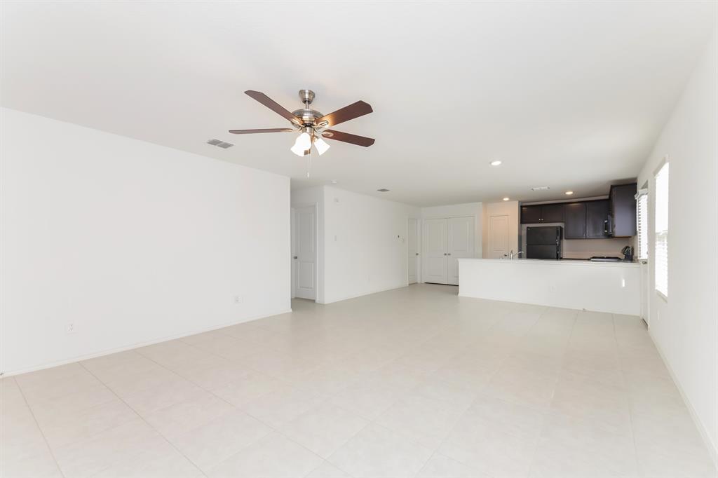 2955 Wallace Wells Court, Crandall, TX 75114