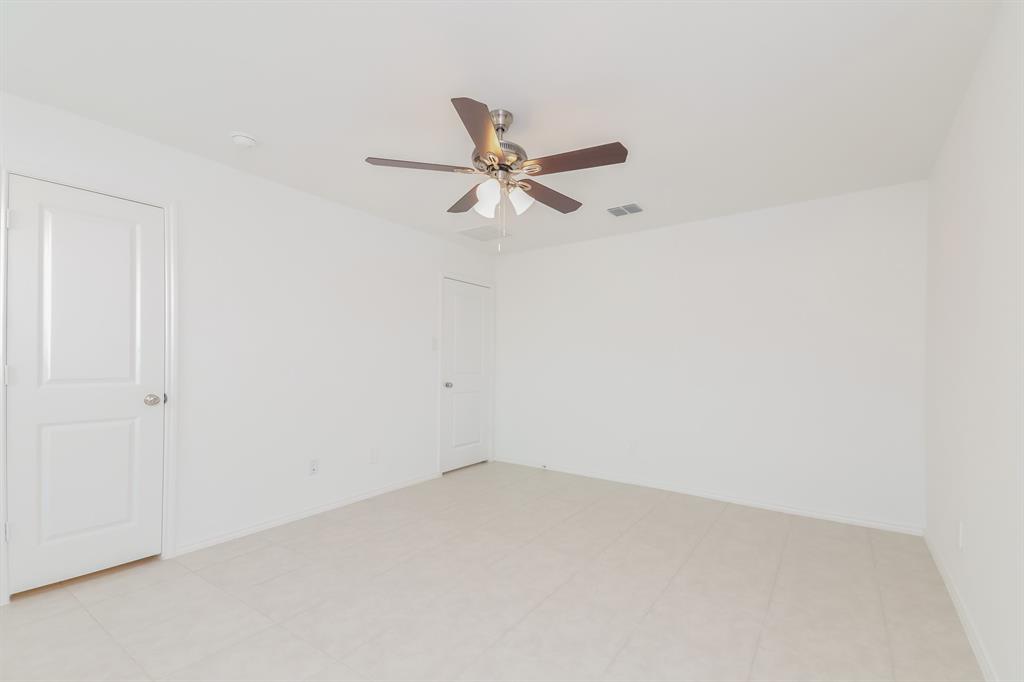 2955 Wallace Wells Court, Crandall, TX 75114