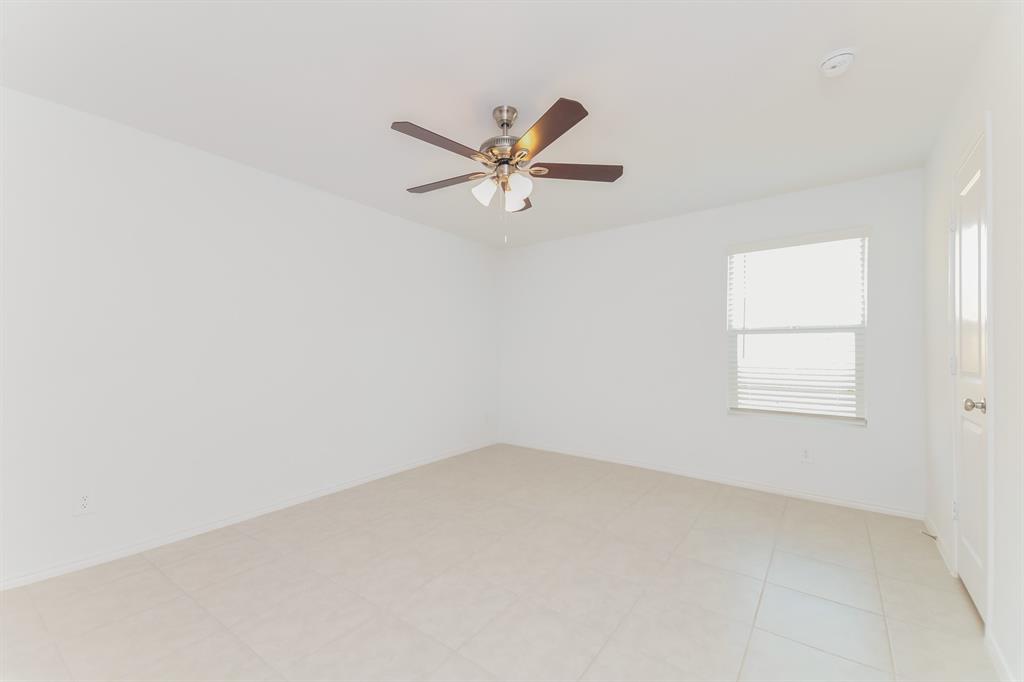 2955 Wallace Wells Court, Crandall, TX 75114