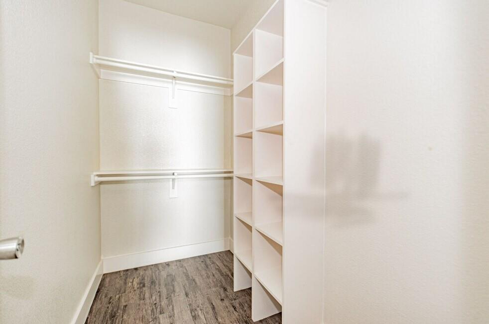 3221 Elihu Street, #404, Dallas, TX 75210