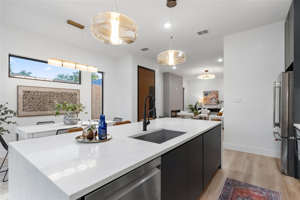 6720 & 6722 Mabel Avenue, Dallas, TX 75209
