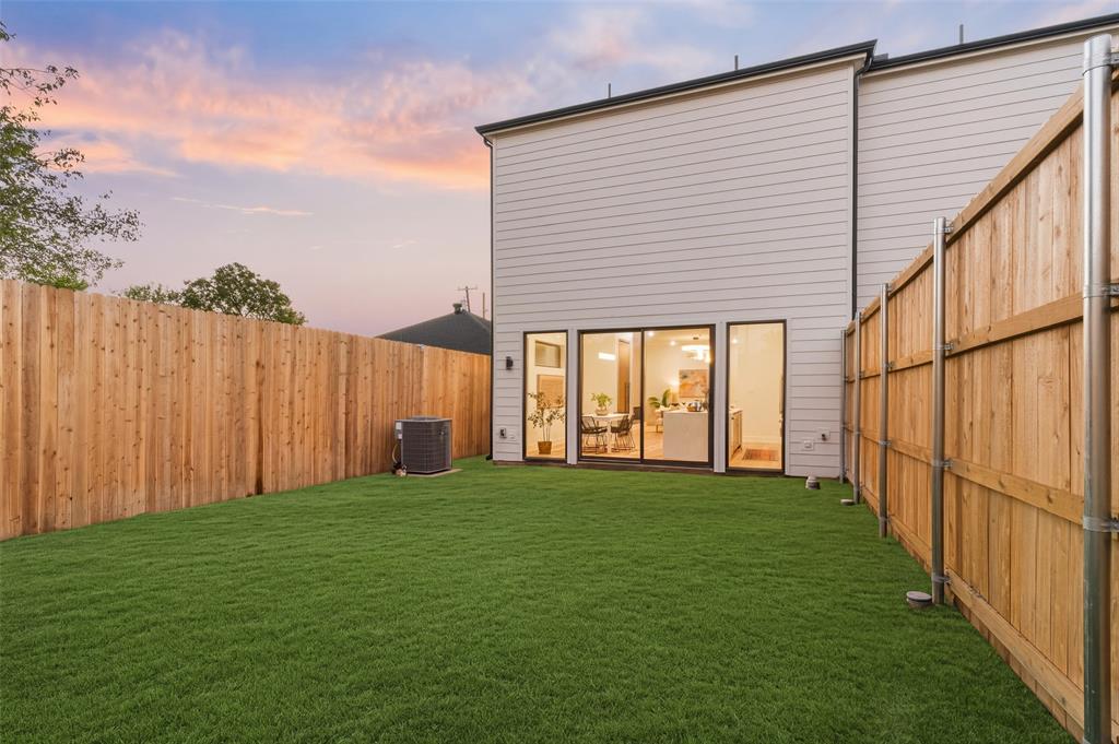 6720 & 6722 Mabel Avenue, Dallas, TX 75209