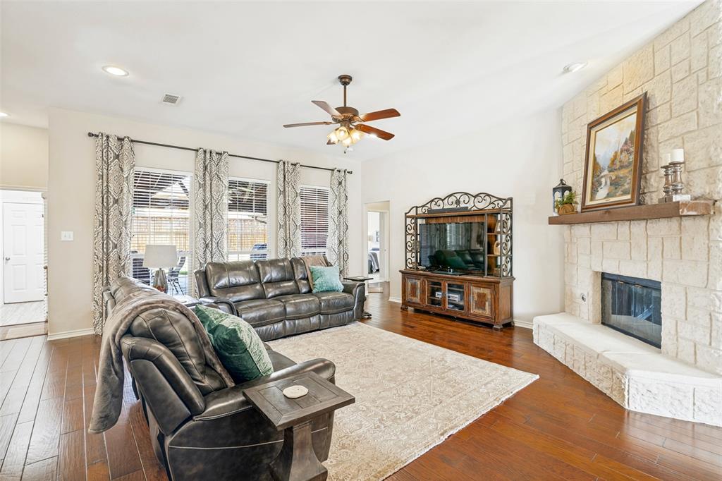 439 Lakehurst Drive, Murphy, TX 75094