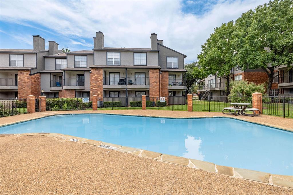 $99 to apply and 299 move in special