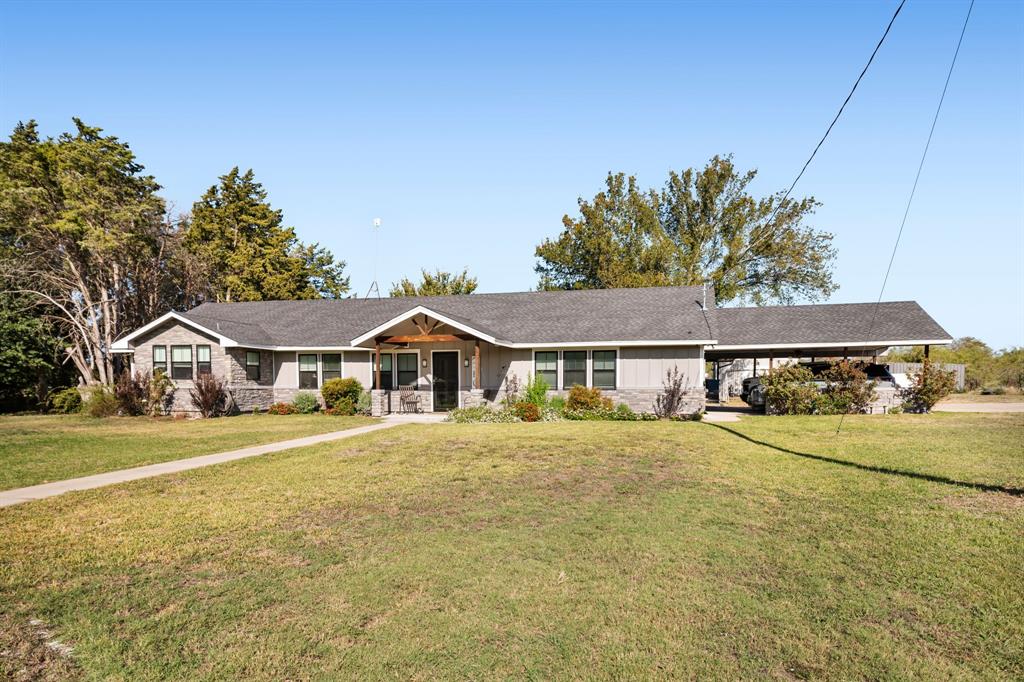 205 Newman Road, Ennis, TX 75119