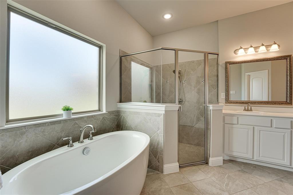 1651 Sonnet Drive, Heath, TX 75126